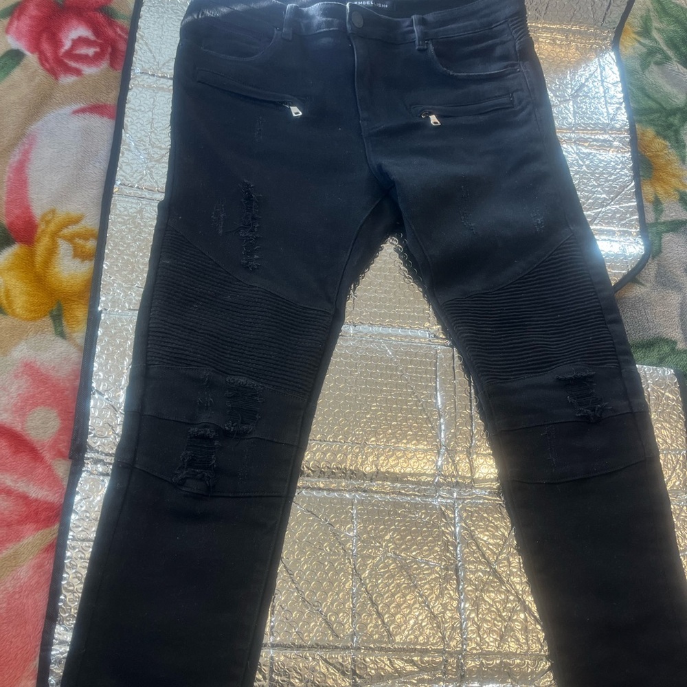 Men's All Black Set (2) Embellish Biker Jeans (36), Black Panther Vans (13)